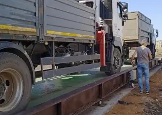 Настоящие тяжелые автомобильные весы для Аграрного...