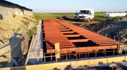 Ленёв